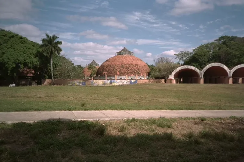 La Ena   Havana Cuba