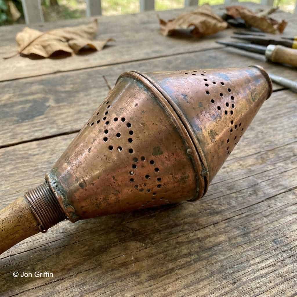 A Maruga (Cuban metallic shaker)